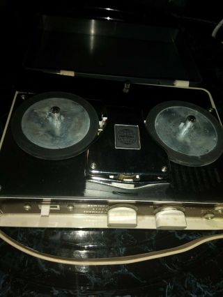 Vintage Universal 4 Transistor 105 Reel To Reel Tape Recorder.  - 7 -