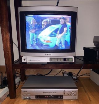 Sanyo VWM - 900 VHS Player 4 Head Hi - Fi VCR Video Cassette Recorder 3