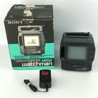 Vintage Sony Mega Watchman Fd - 525 4.  5 " Black & White Tv Am/fm Radio Tuner W/box