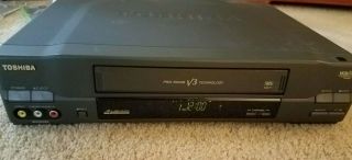 Toshiba VCR VHS 4 Head Model M - 671 With Remote 2