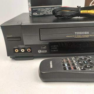 Toshiba W - 528 4 - Head Hi - HI VCR/VHS Player AV cords,  tape,  movie 2