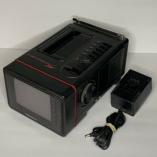 1989 Vintage Magnavox 5” Perfect View Portable TV and Radio Model CJ3922 2
