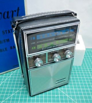Vintage Stewart Am Fm Electric & Battery Portable Radio Model St - 820