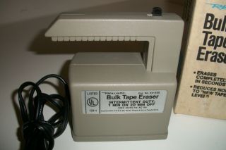 Realistic Bulk Tape Eraser 44 - 232 Erases Cassette 8 - Track Open Reel Floppy Disc 2
