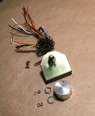 Sansui 771 Parts: Speaker Selector Knob w/ Complete Assembly 2