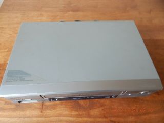 Sanyo VWM - 900 4 - Head Hi - Fi Video Cassette Recorder VHS Player 2
