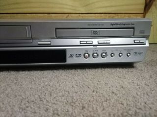 JVC HR - XVC27U DVD VCR Combo Player VHS Recorder 4 - Head HI - FI No Remote 3