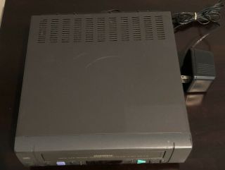 VCR (VHS Player) Goldstar GVP - C135 w/ Digital Audio Tracking EUC - 2