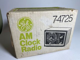 General Electric Model 7 - 4725 Alarm Clock Am Radio Vintage Nos