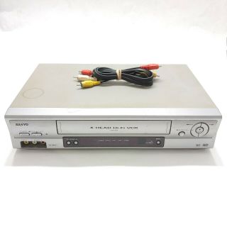 Sanyo Vcr Recorder Player Vwm - 900 4 - Head Hi - Fi Vcr With Rca Cables