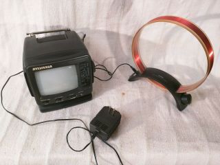 Vintage Sylvania 5 " Portable Black & White Tv Am/ Fm Radio Srt068ga W/ Antenna