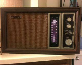 Vintage Sony Tfm - 9450w Am/fm Wooden Case Table Radio -