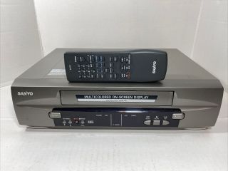 Sanyo Vwm - 275 4 Head Vcr Vhs Video Cassette Player Recorder With Remote