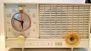 Vintage 1965 Blue Rca Victor Model Rfd11v Table Top Tube Clock Am Radio