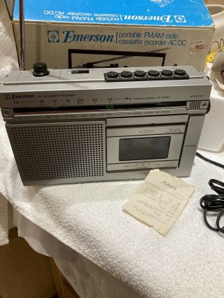 Vintage Emerson Portable Am Fm Radio Cassette Recorder Ac/dc Model K3661a Boxed