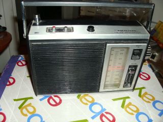 Vintage Realistic Am/fm Instant Weather Table Radio Shack Model 12 - 652