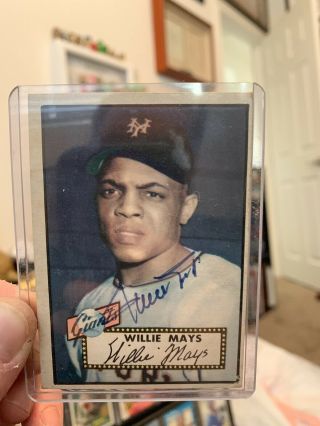 1952 Topps 261 Willie Mays Rare.  Has Autograph.