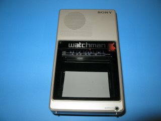 Vintage Sony Watchman Flat Black And White Tv.  Fd - 40a
