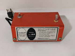 Robins Magnetic Bulk Tape Eraser Model Tm - 44 Red Usa