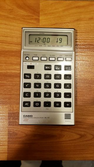 Vintage 1980s Casio ML - 82 Melody Calculator With Keyboard Tunes Musical Clock 2