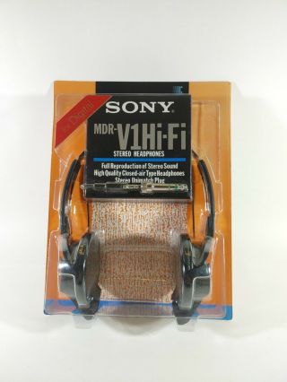 Sony Mdr - V1 Hi - Fi Dynamic Stereo Headphones Adjustable Black Walkman Discman