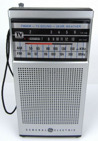 General Electric Ge Portable Transistor Radio Fm Am Tv Weather 7 - 2934a