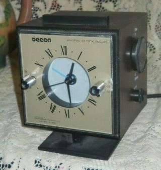 1980s Vintage Decca Am / Fm Alarm Clock Radio Model Dr - 323 Atomic Cube