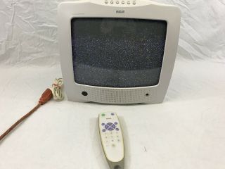 Vintage 1998 Rca 13 " Crt Retro Gaming Color Tv Model E13334wh White