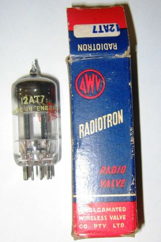 Nos Radiotron Black Plate 12at7 (ecc81) Audio Radio Vacuum Tube Made In England