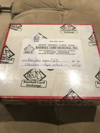 1984 - 85 OPC Hockey Wax Box Tape Intact 2