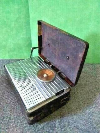 Vintage 1954 Rca Victor Model 54b2 Tiny Portable Tube Radio