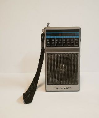 Vintage Radio Shack Realistic 12 - 718 Am/fm Transistor Radio. ,  Great