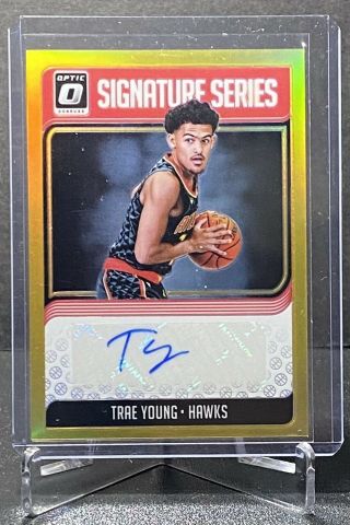 Trae Young 2018 Donruss Optic Gold Rookie Auto /10 Signature Series