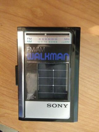 Sony Walkman Wm - F41 Cassette Am/fm Stereo