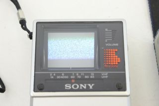 Vintage Sony Watchman Mini Flat Black/White TV FD - 20A w/Case M78 3
