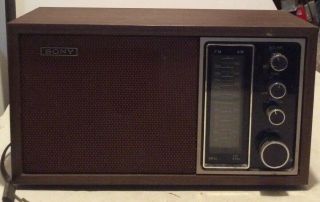 Vintage Sony 2 Band Am/fm Tfm9449w Radio Great