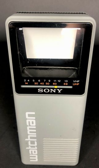 Vintage Sony Watchman Model Fd - 10a Black & White Tv Am/fm W/ Batteries