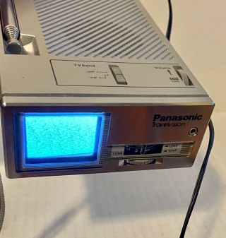 Vintage 1982 Panasonic Travelvision Model Tr - 1010p Portable Tv Made In Japan - C1