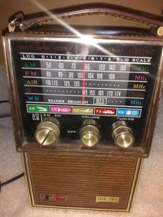 Vintage Gran Prix Solid State Multi Band Radio Electronics