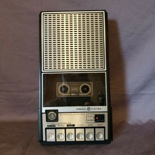 Vintage General Electric Ge Model 3 - 5105g Tape Player Recorder With Cord