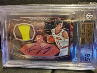 2018 - 19 Obsidian Rc Trae Young Jersey Auto 4/5 Bgs Gem 9.  5,  3 Color Jersey