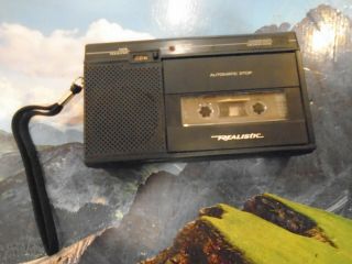 Realistic Ctr - 58 Portable Compact Cassette Recorder Player - (model 14 - 1008)