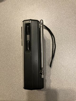 Vintage Panasonic RF - 505 Portable Handheld AM/FM Radio 2