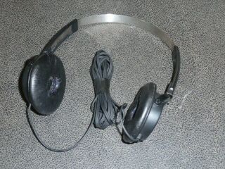 Sony Mdr - V1 Dynamic Stereo Headphones Adjustable Headband Black Walkman Discman