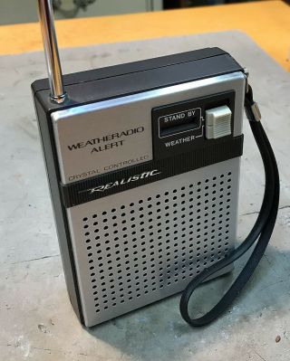 Vintage Realistic Noaa Weather Radio Alert,  Crystal Controlled Model 12 - 161