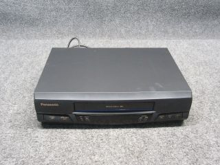 Panasonic Pvq - V200 Vhs Tape Player & Vcr Recorder
