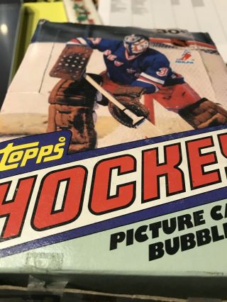 81/82 Topps Hockey Wax Box.  36 Packs.  Offers Welcomed$$make Offer$$$$&$$$$&$$$$$