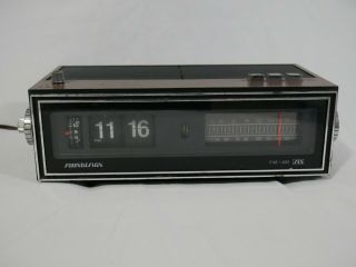 Vintage 1975 Soundesign Flip Number Fm - Am Radio Alarm Clock Model 3480 (4e2)