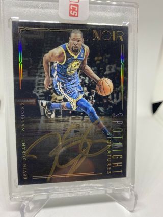 2017 - 18 Noir Basketball Kevin Durant Warriors Spotlight Signatures Auto 116/125