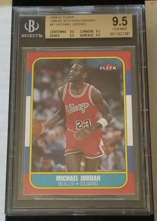 2006 - 07 Fleer 57 Michael Jordan 
